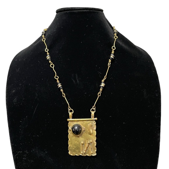Elegant Vintage Brass Link Beaded Black Glass Pendant Necklace Modernest design